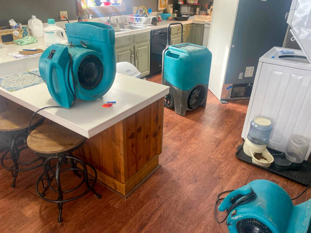 Best Commercial water damage restoration  in Dunnstown, PA